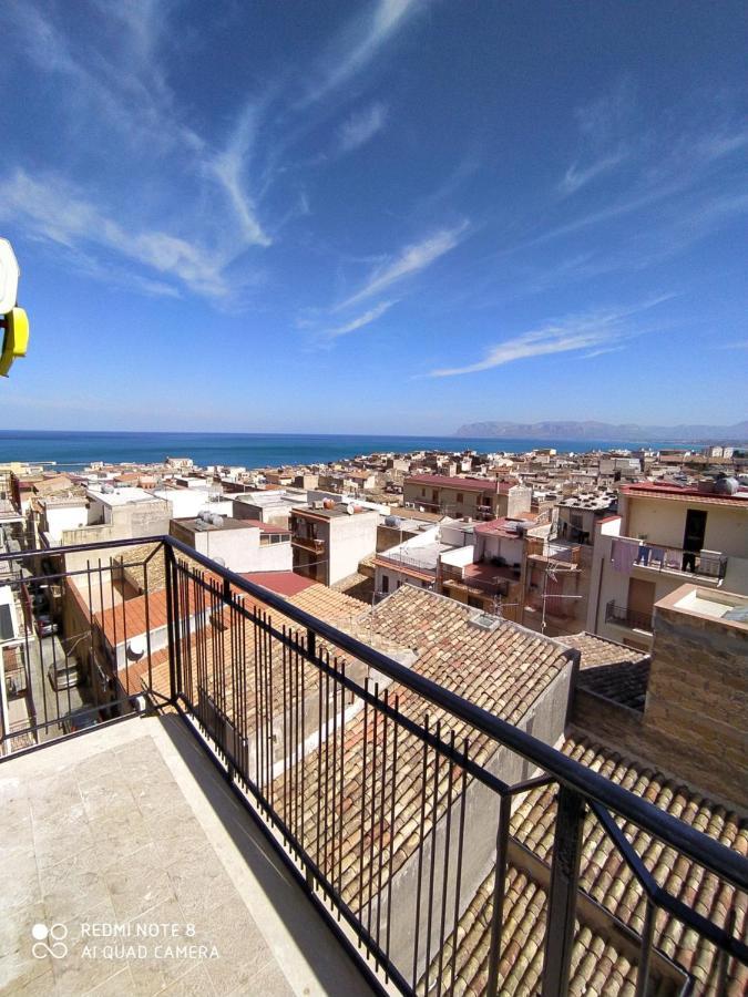 Attico Gloria & Greta Apartment Castellammare del Golfo Exterior photo